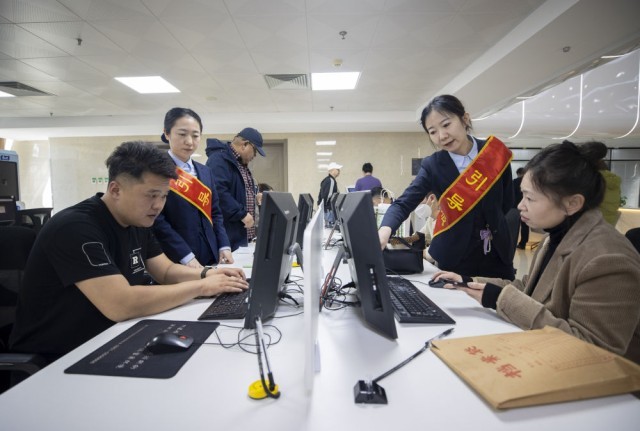 优化营商环境小微企业融资_存款准备金比率多少_稳市场稳预期金融政策