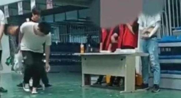 昆山世硕电子底薪多少？员工被扔证件后大量离职