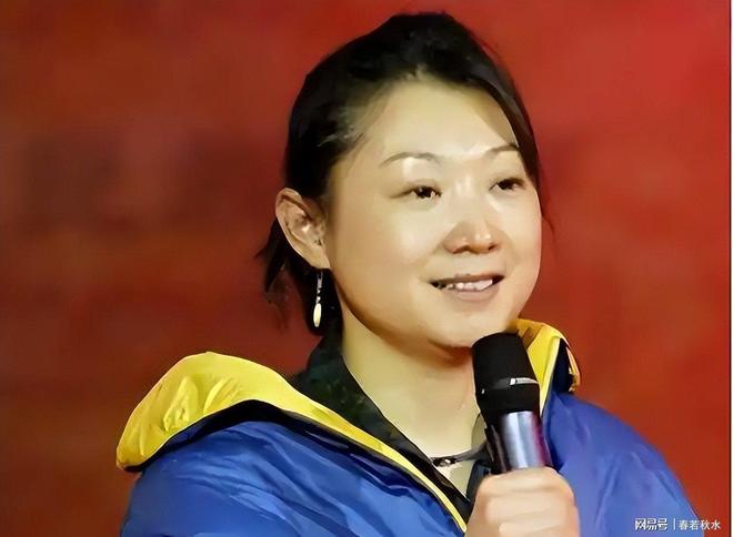 主持人张译心结婚_张译演艺生涯奋斗经历_张译钱琳琳婚姻长情